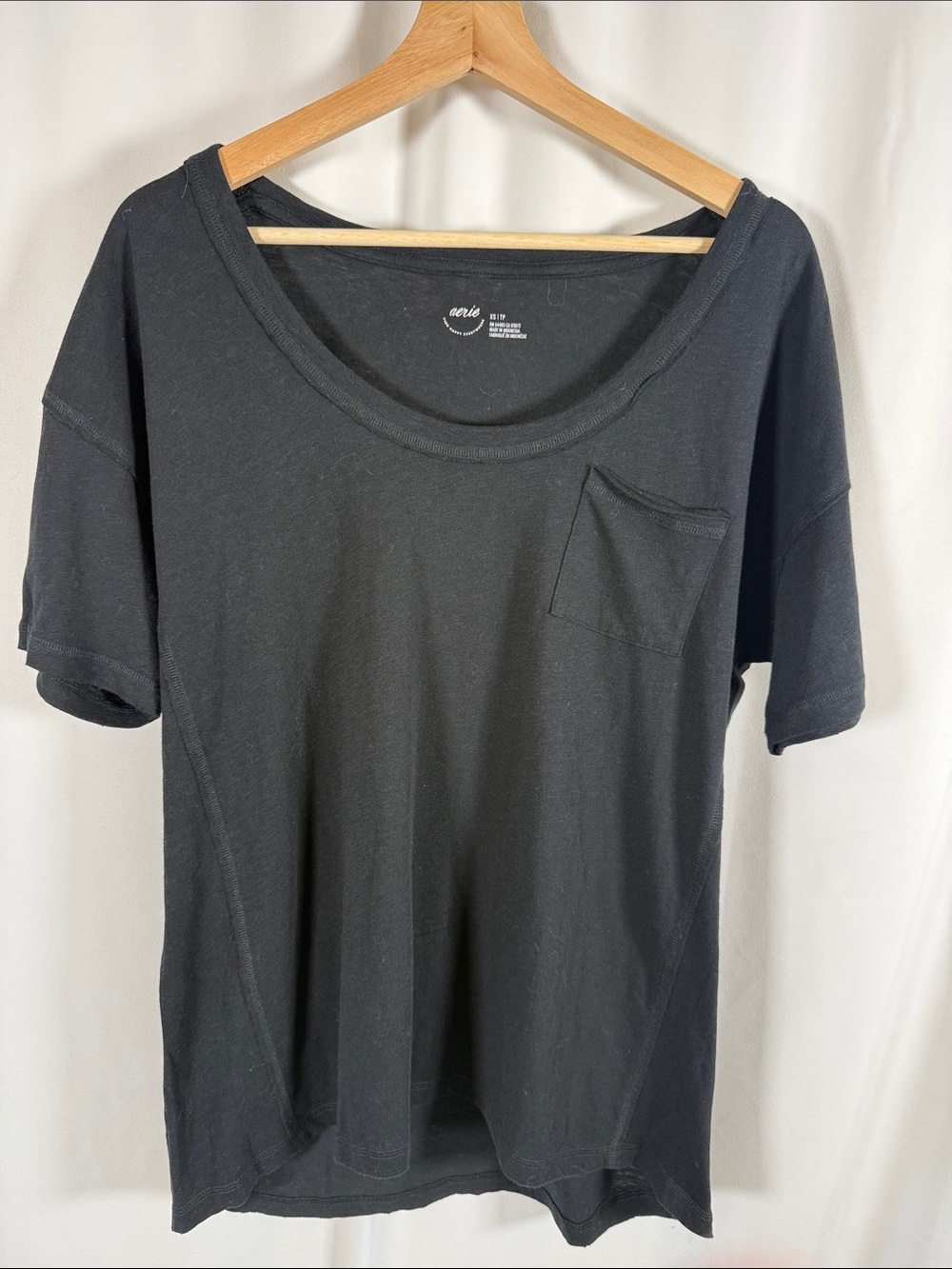 aerie Black Scoop Neck Pocket Tee - Short Sleeve